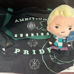 Harry Potter Slytherin Merchandise Collection Bundle (Large Shirt)